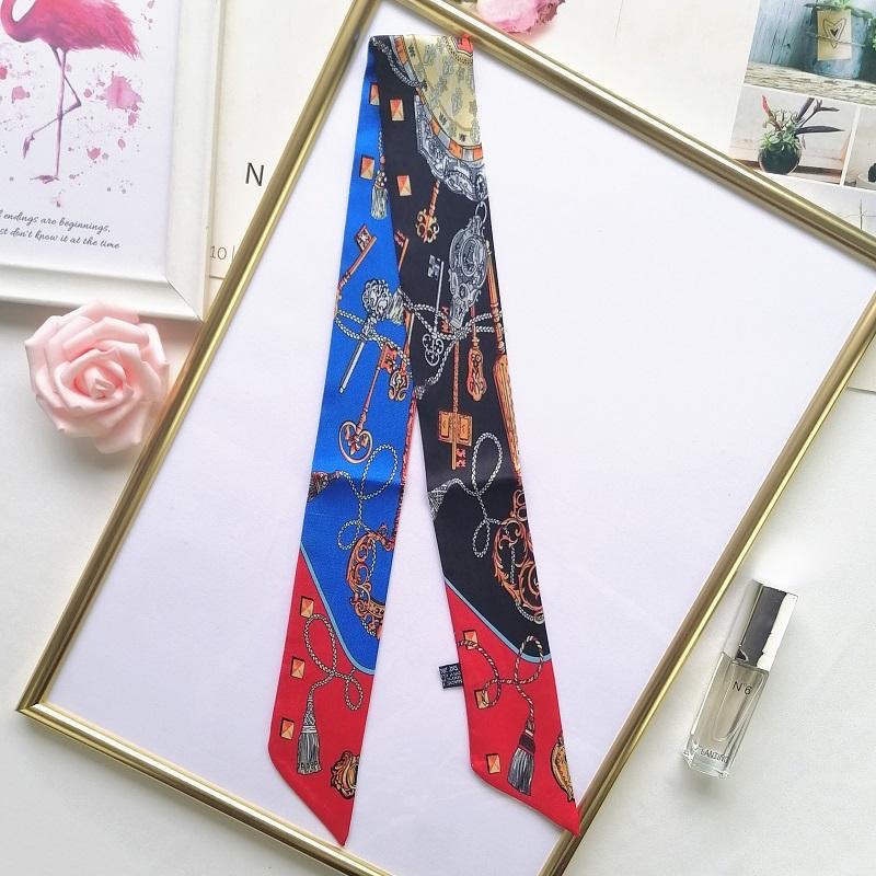 Print Sjaal Vier Seizoenen Aan - Women Accessories In Wholesale recensie en prijs