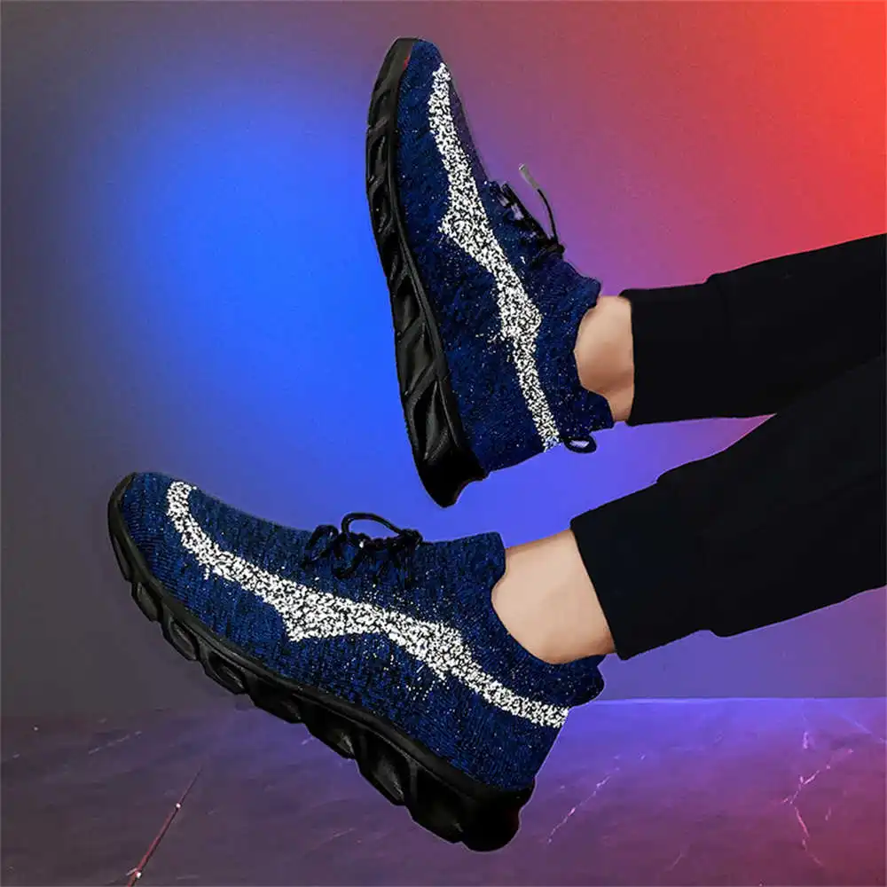 Platte zool veterschoenen paar - Women Accessories Business Name Ideas recensie en prijs